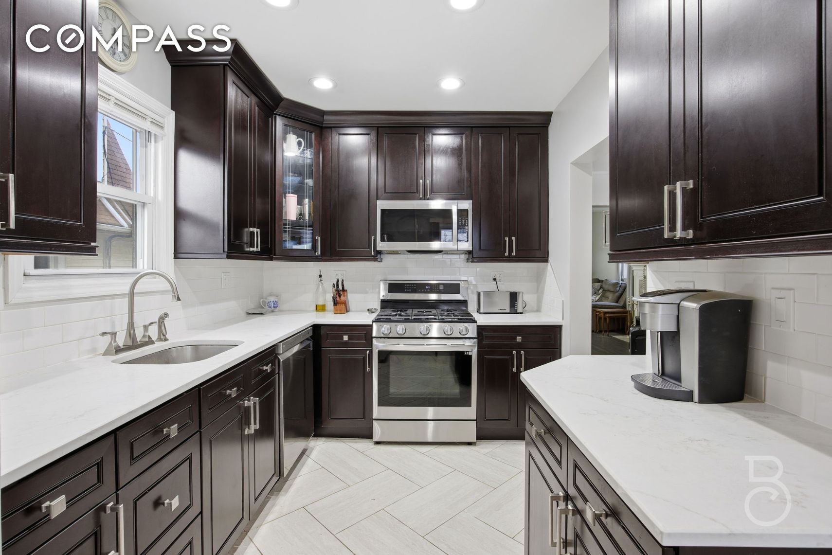 #13 photo, 38-22 Clearview Expressway, Auburndale , NY 11361