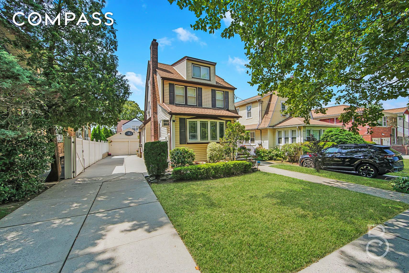 #7 photo, 38-22 Clearview Expressway, Auburndale , NY 11361