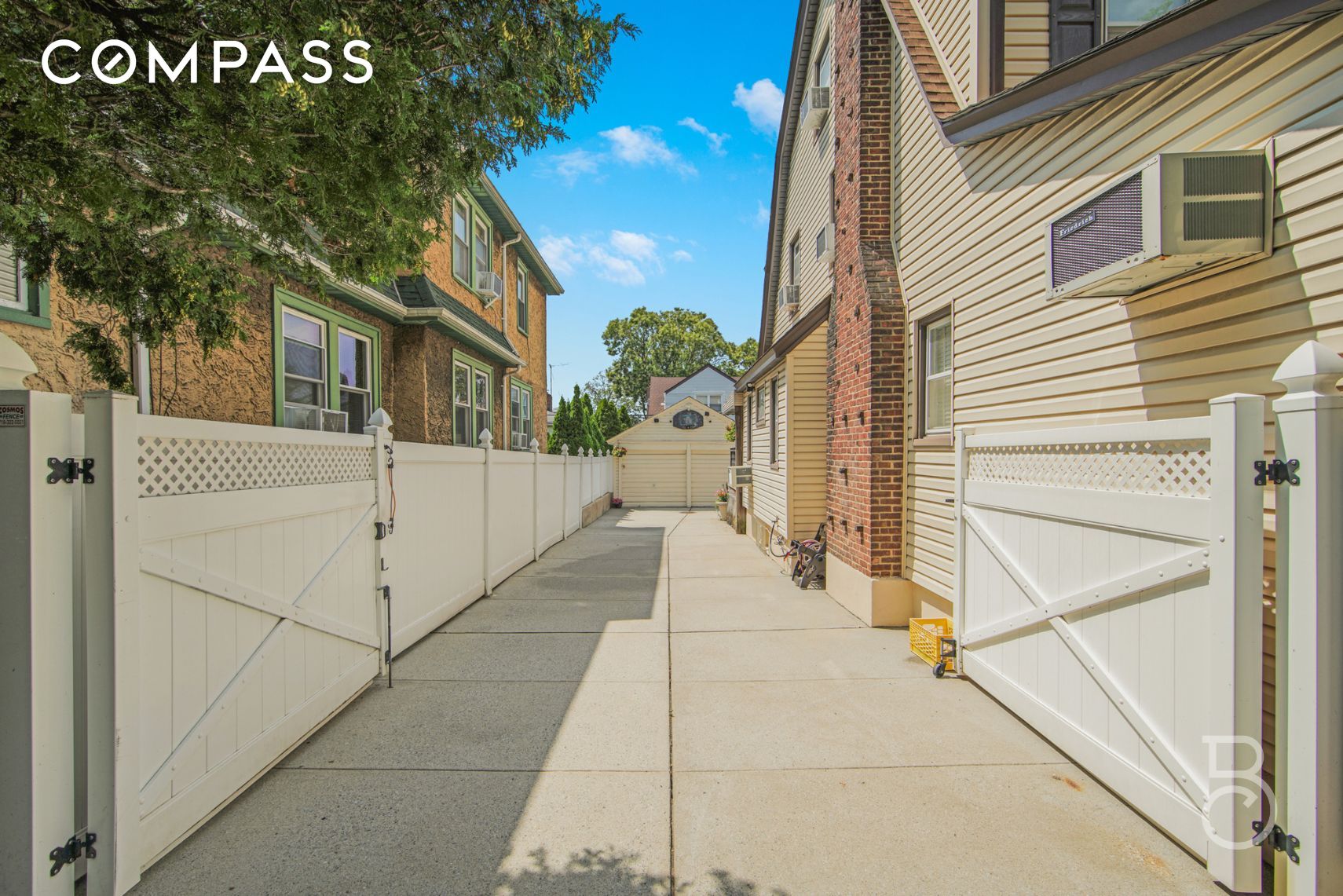 #8 photo, 38-22 Clearview Expressway, Auburndale , NY 11361