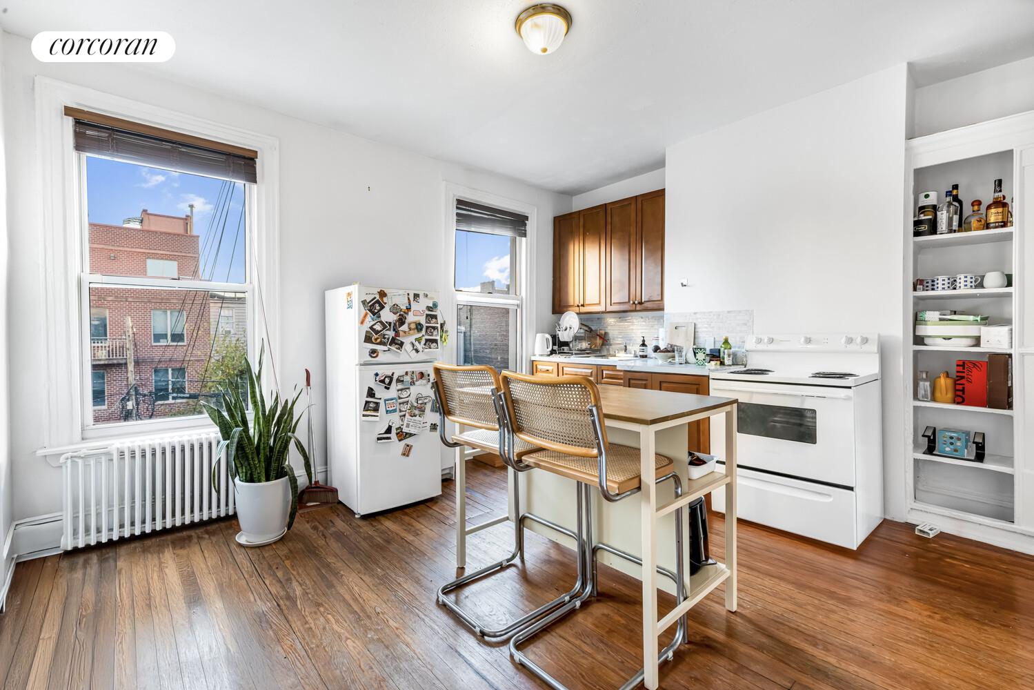 #6 photo, Brooklyn, Williamsburg,North , NY 11211