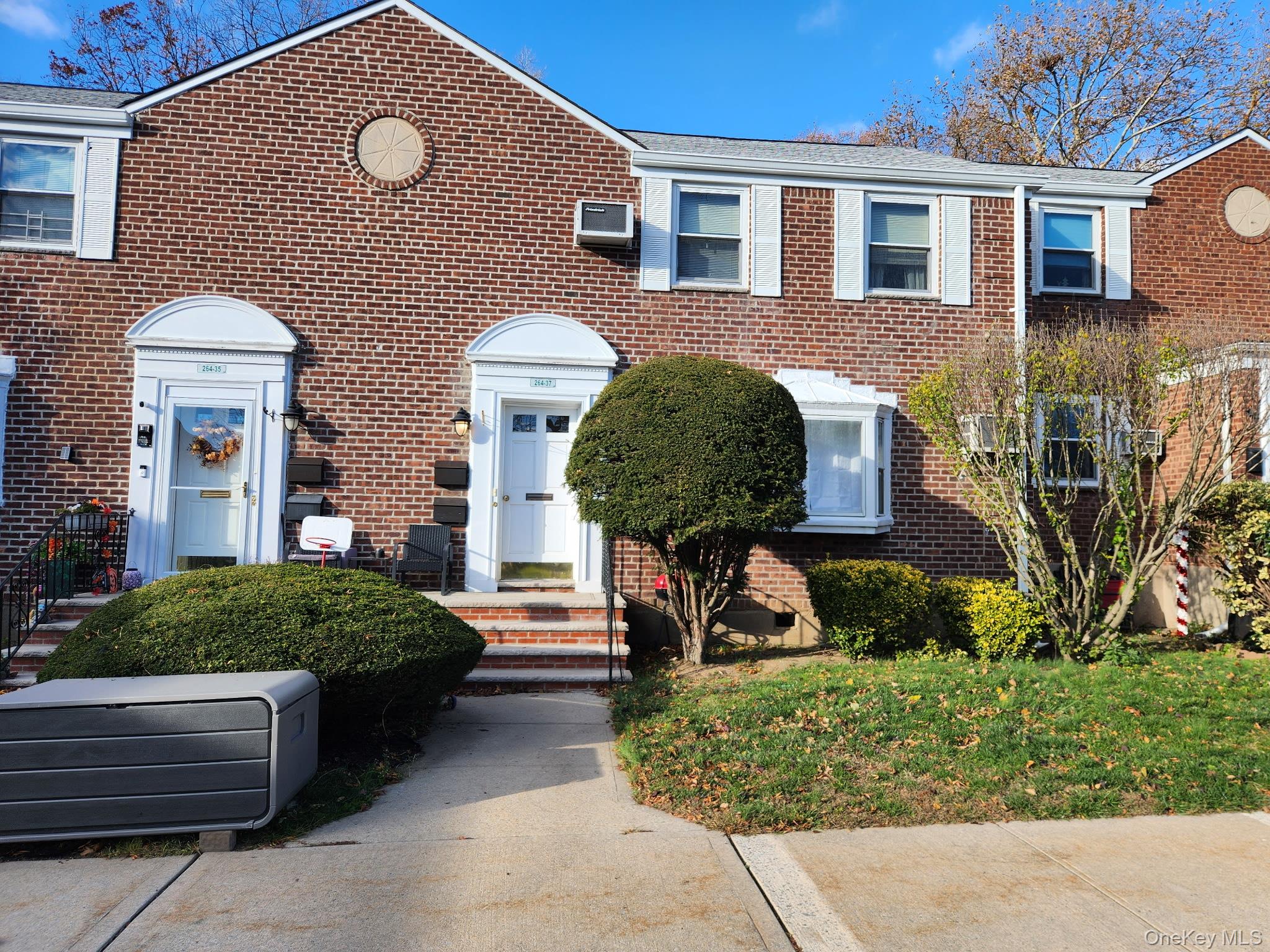 #1 photo, 264-37A Langston Avenue, Glen Oaks , NY 11004
