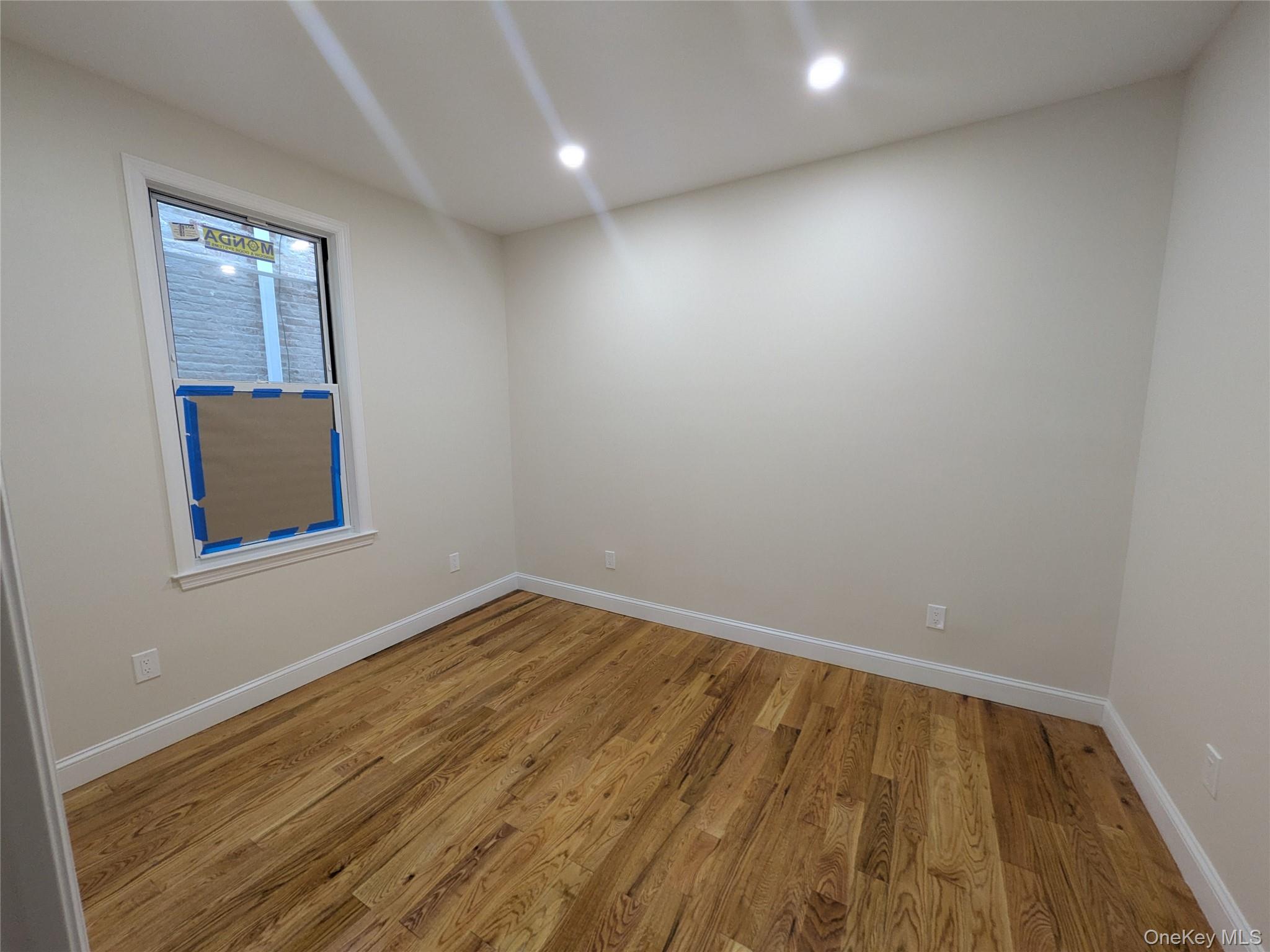 #10 photo, 104-44 42nd Avenue, Corona , NY 11368