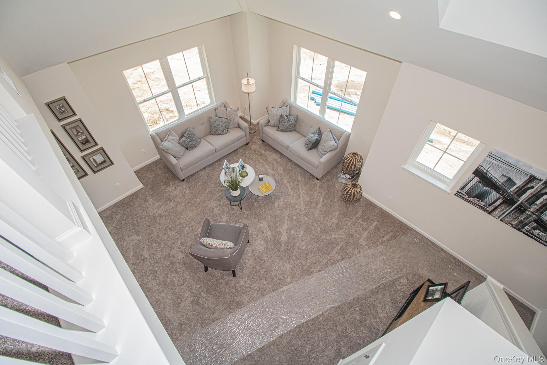 #19 photo, 110 Ashley Court Avenue, North Babylon , NY 11703