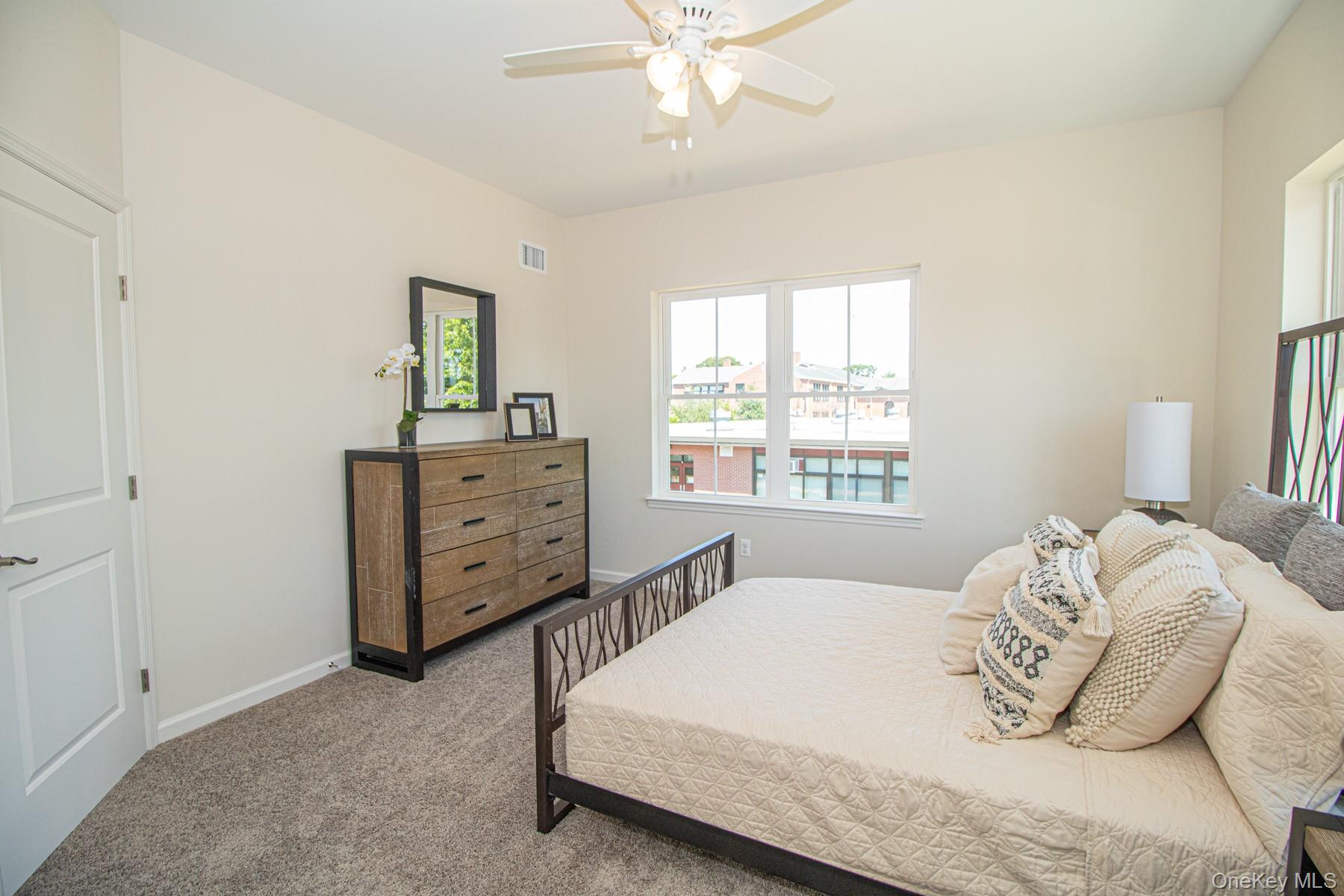 #3 photo, 110 Ashley Court Avenue, North Babylon , NY 11703