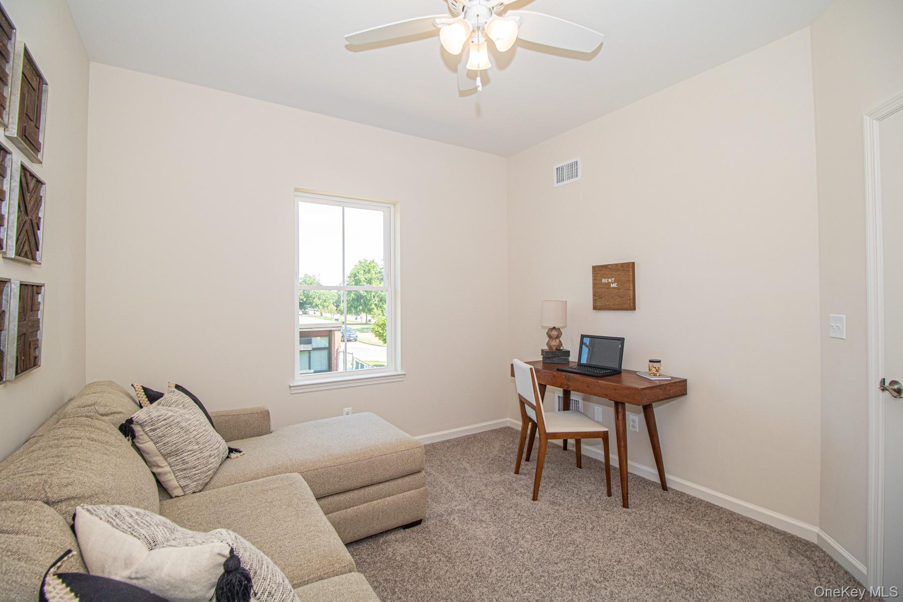 #7 photo, 110 Ashley Court Avenue, North Babylon , NY 11703