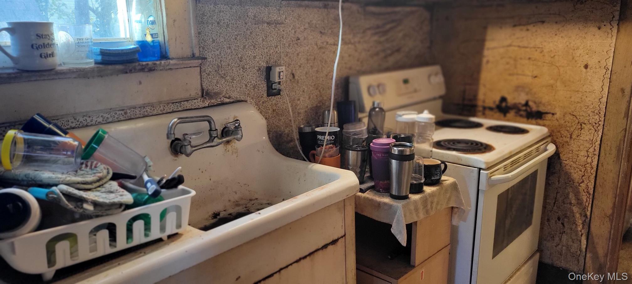 #5 photo, 11 45th Street, Lindenhurst , NY 11757