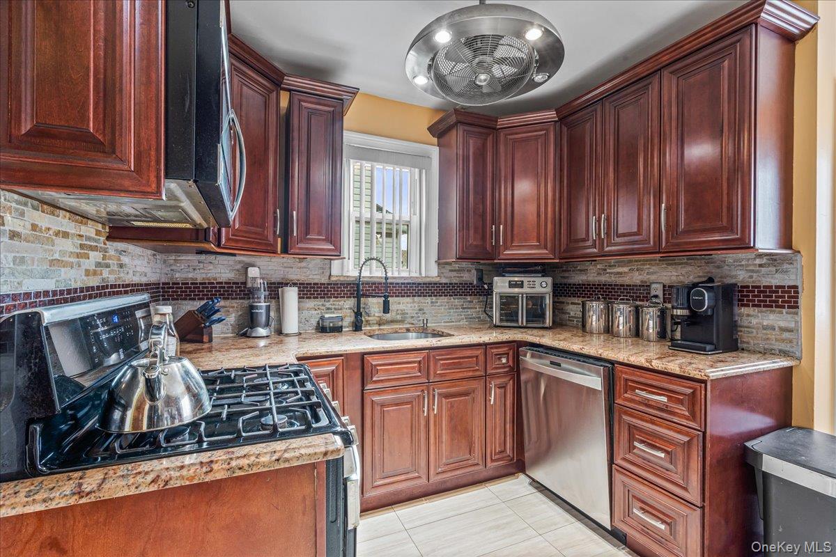 #6 photo, 14428 158th Street, Jamaica , NY 11434