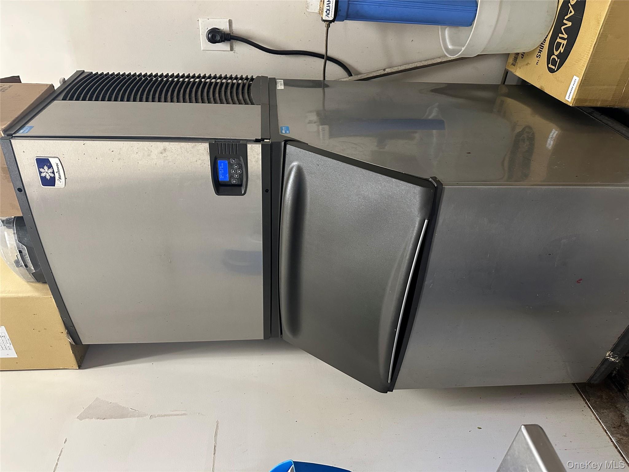 #18 photo, 2350 Nesconset Highway, Stony Brook , NY 11790