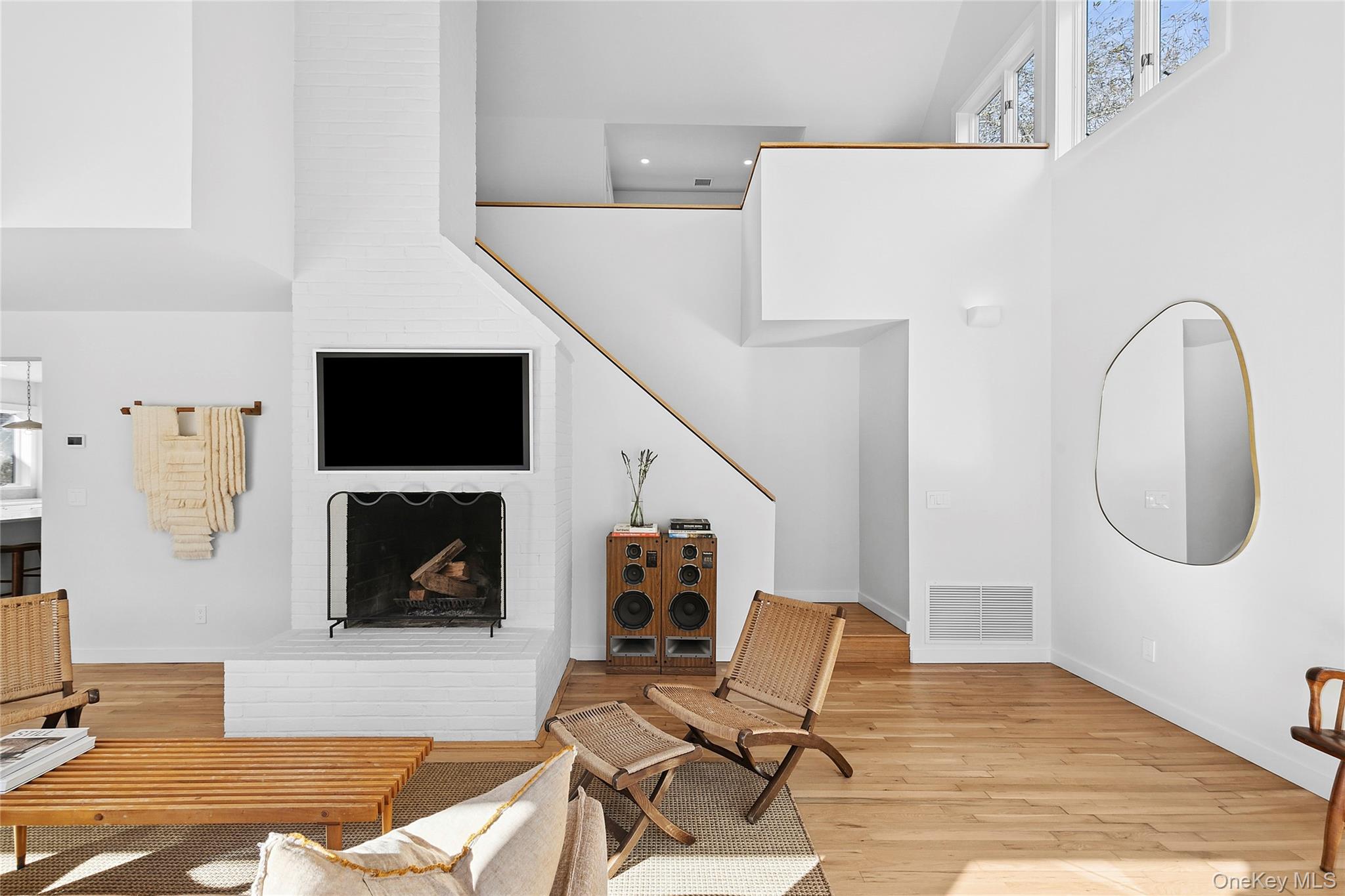 #1 photo, 34 Floyd Street, East Hampton , NY 11937