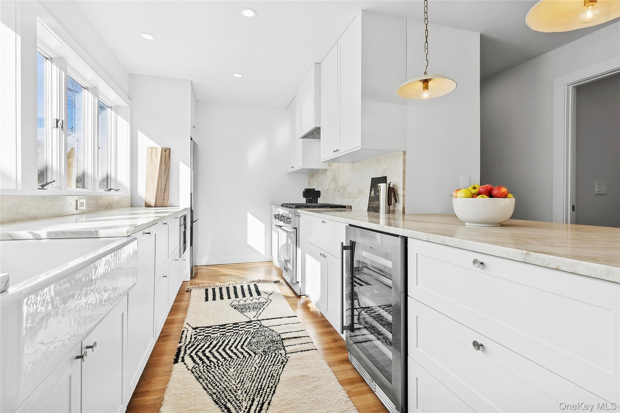 #10 photo, 34 Floyd Street, East Hampton , NY 11937