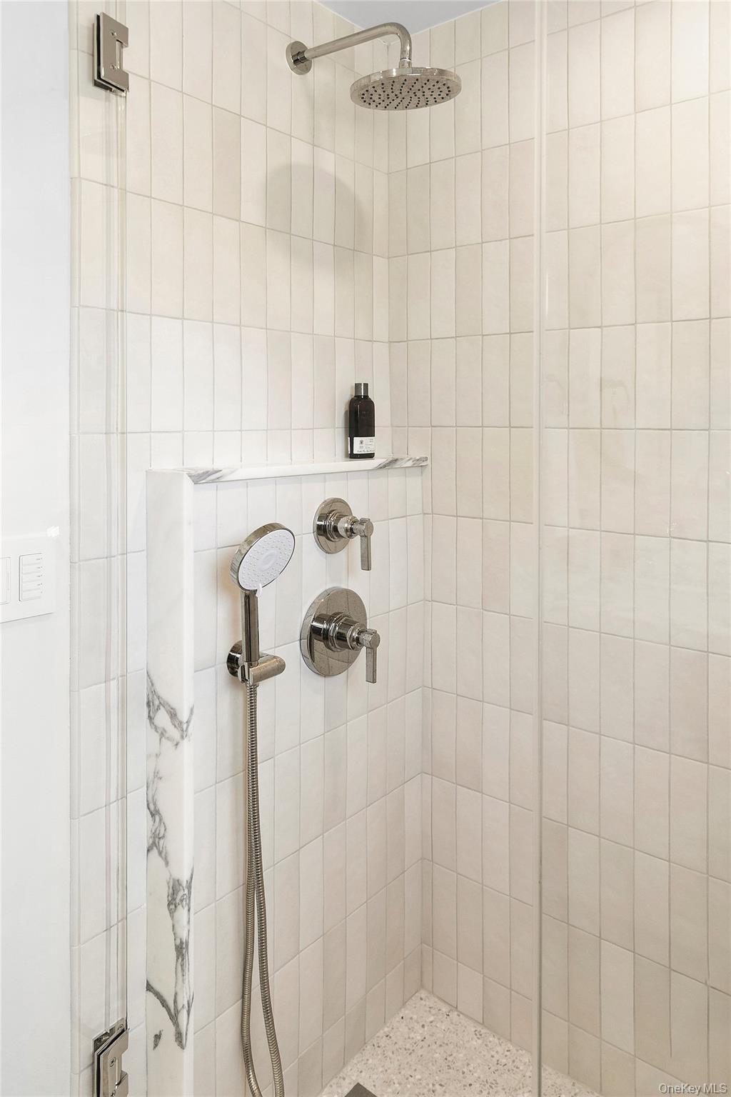 #20 photo, 34 Floyd Street, East Hampton , NY 11937