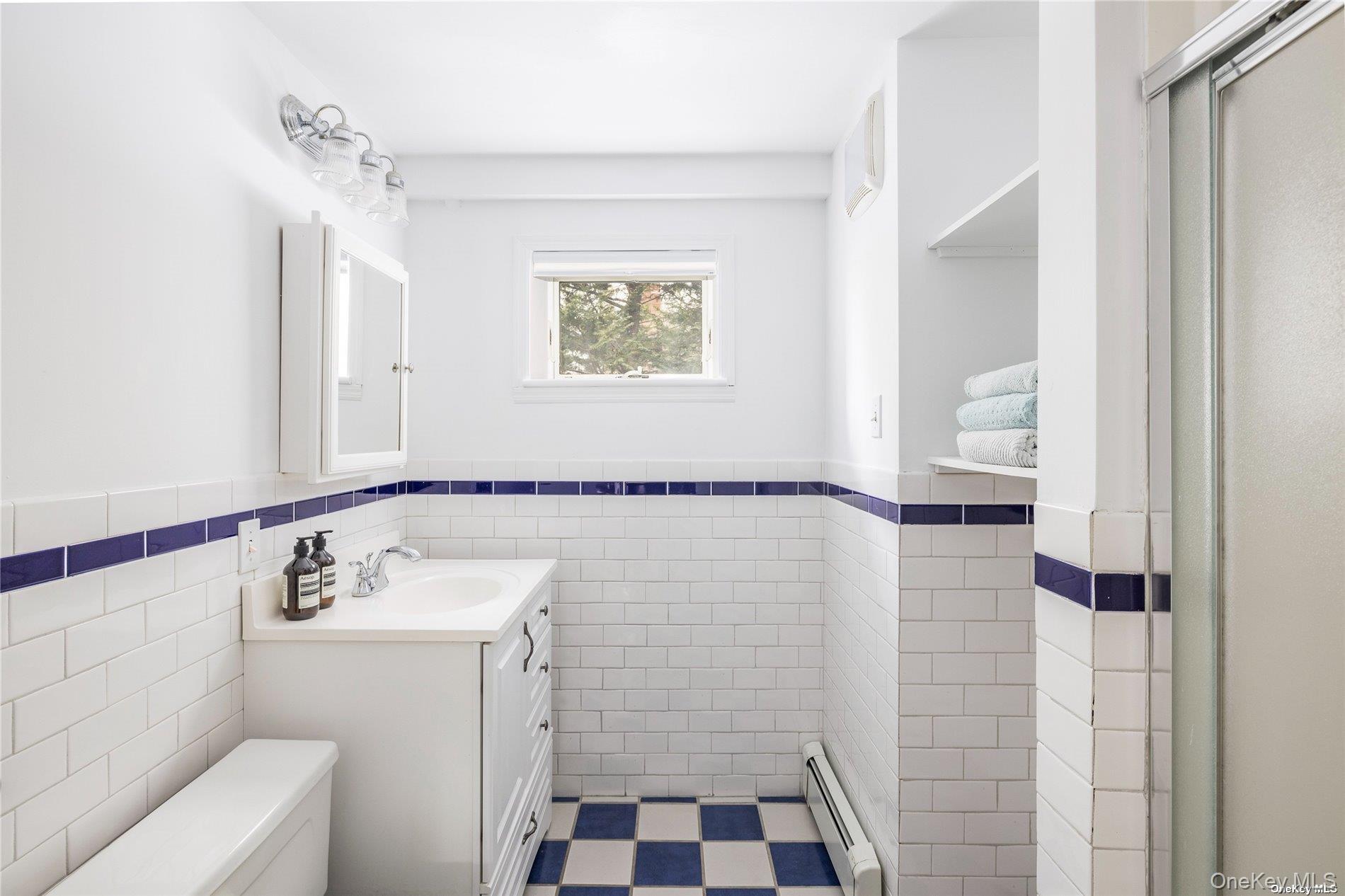 #16 photo, 17B Baycrest Avenue, Westhampton , NY 11977