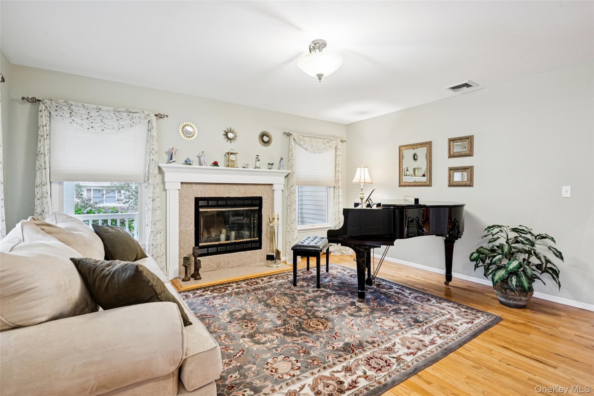 #6 photo, 23 Franklin Road, Sound Beach , NY 11789