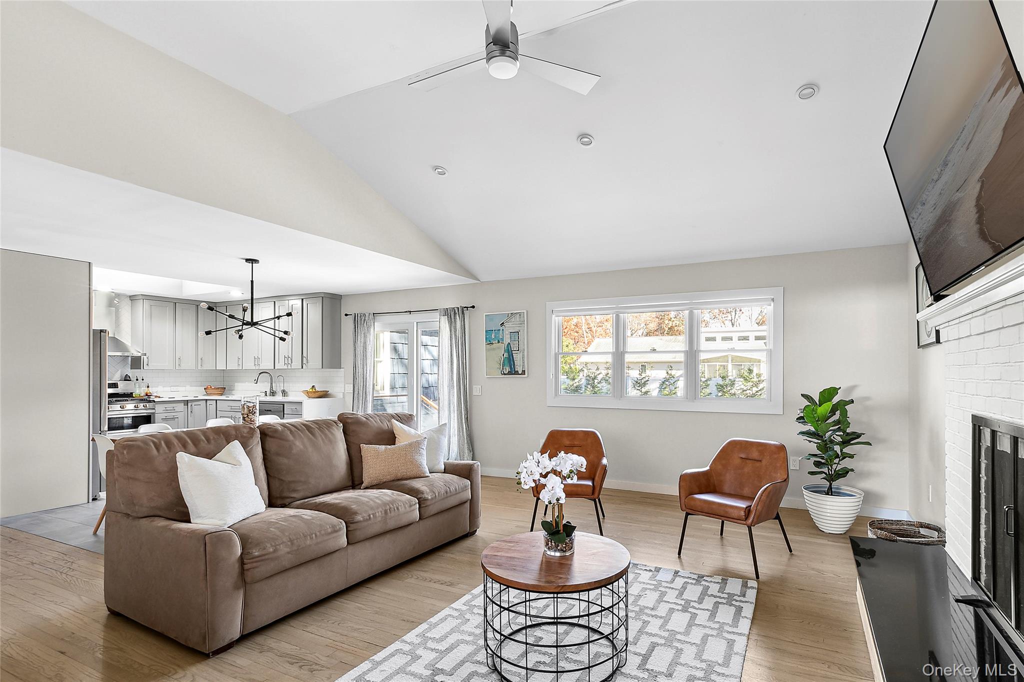 #3 photo, 43 Homewood Drive, Hampton Bays , NY 11946