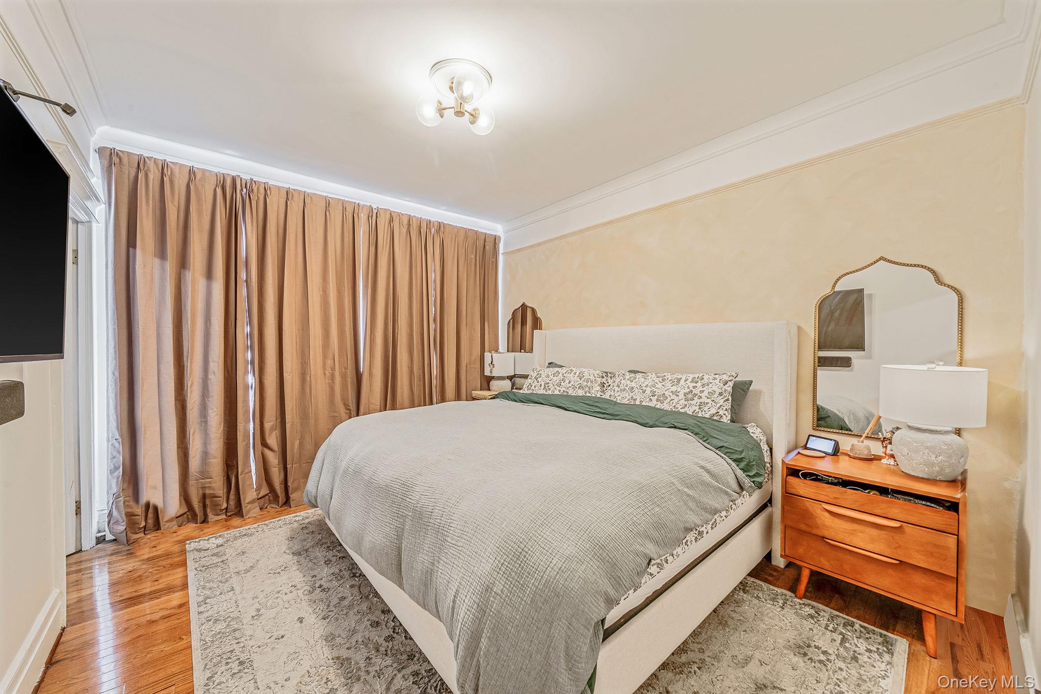 #10 photo, 5807 Maspeth Avenue, Maspeth , NY 11378