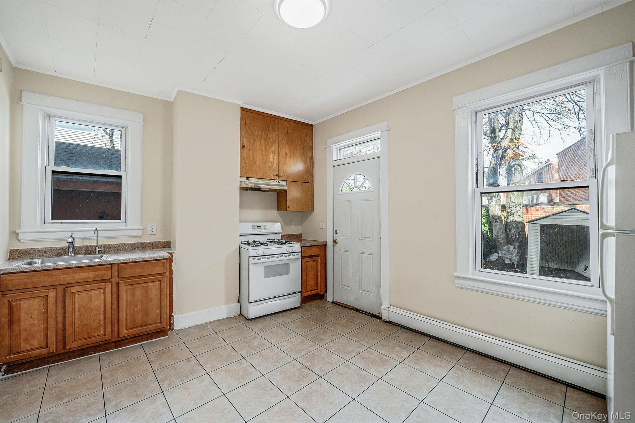 #14 photo, 5807 Maspeth Avenue, Maspeth , NY 11378