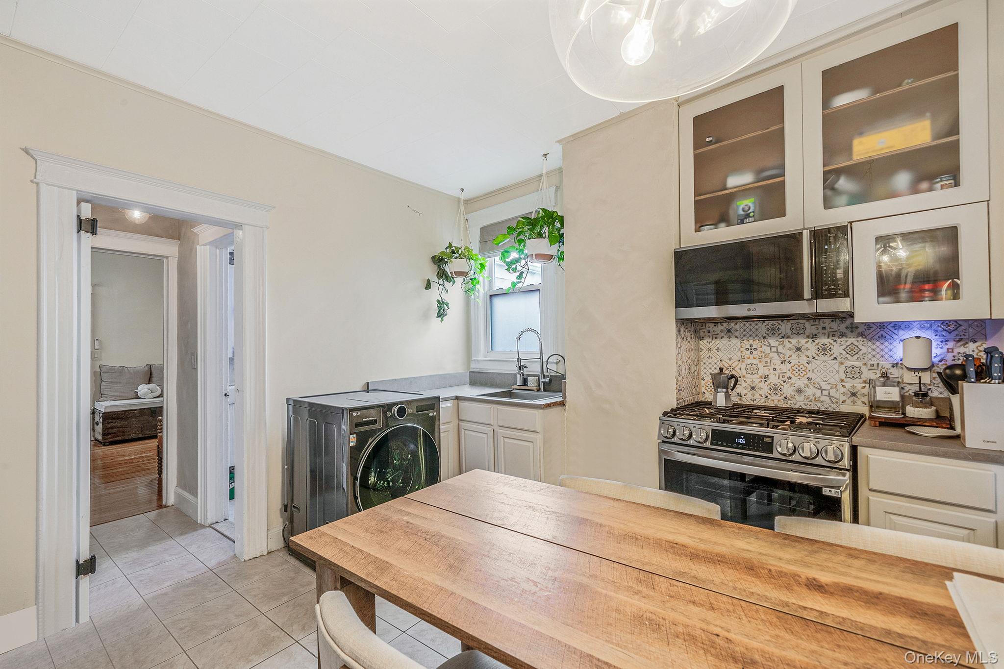 #7 photo, 5807 Maspeth Avenue, Maspeth , NY 11378