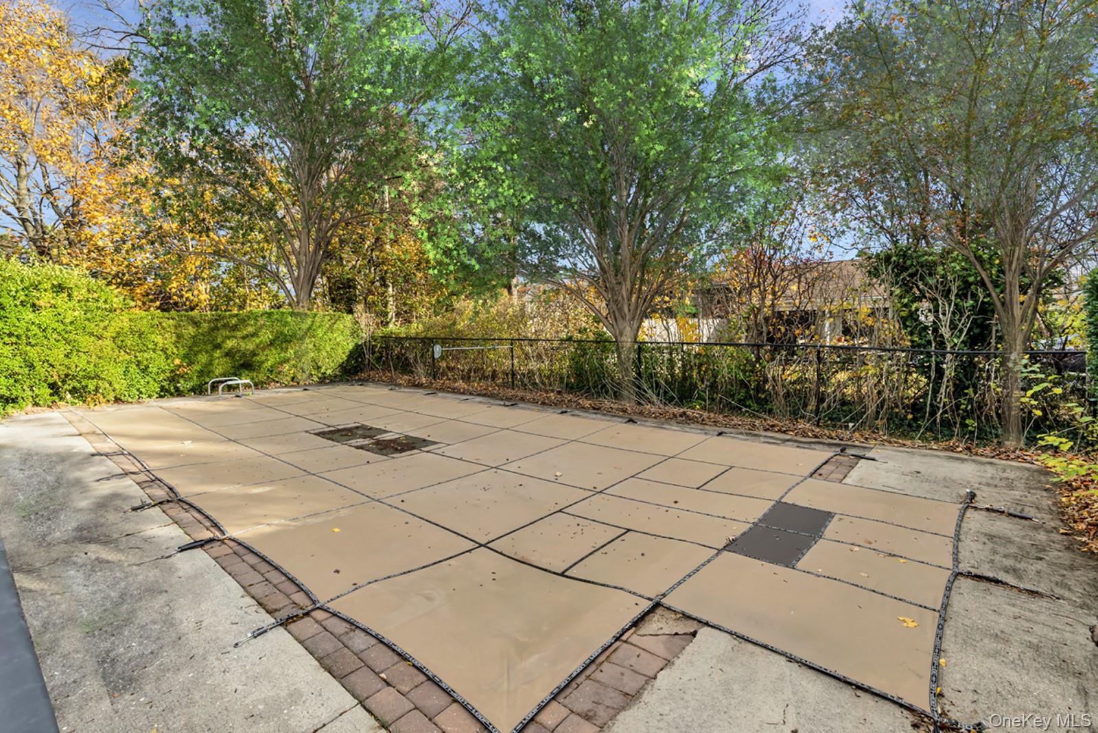 #20 photo, 16 E Hill Drive, サフォーク郡 Smithtown , NY 11787