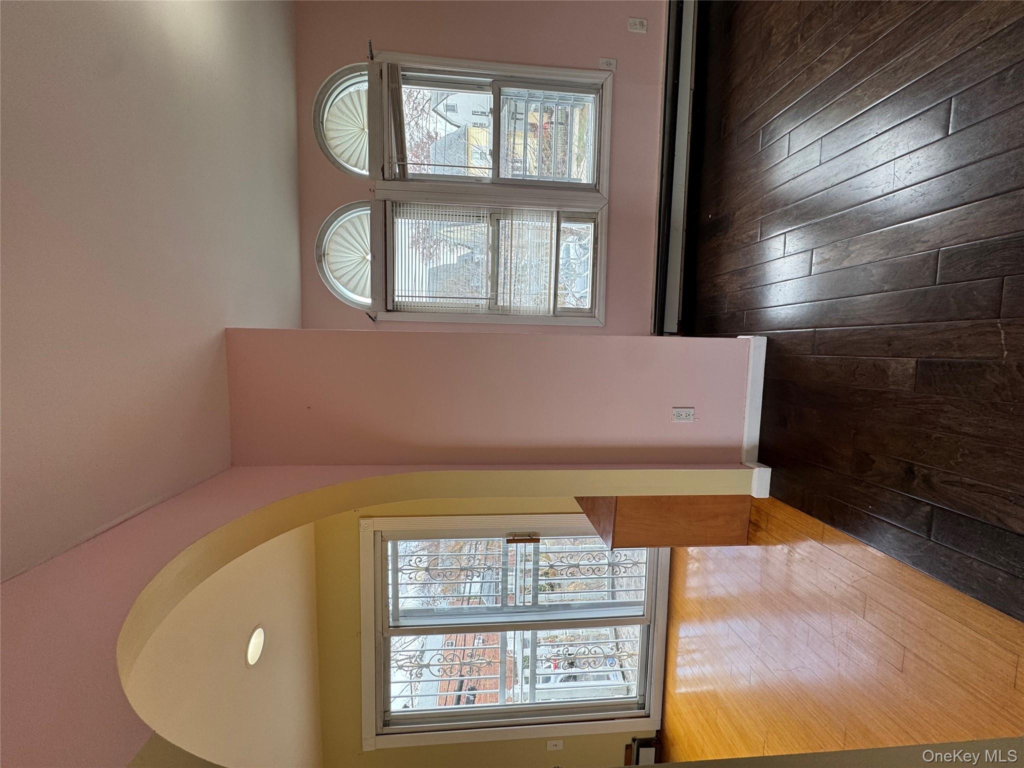 #4 photo, 94-30 199 Street, Jamaica , NY 11423