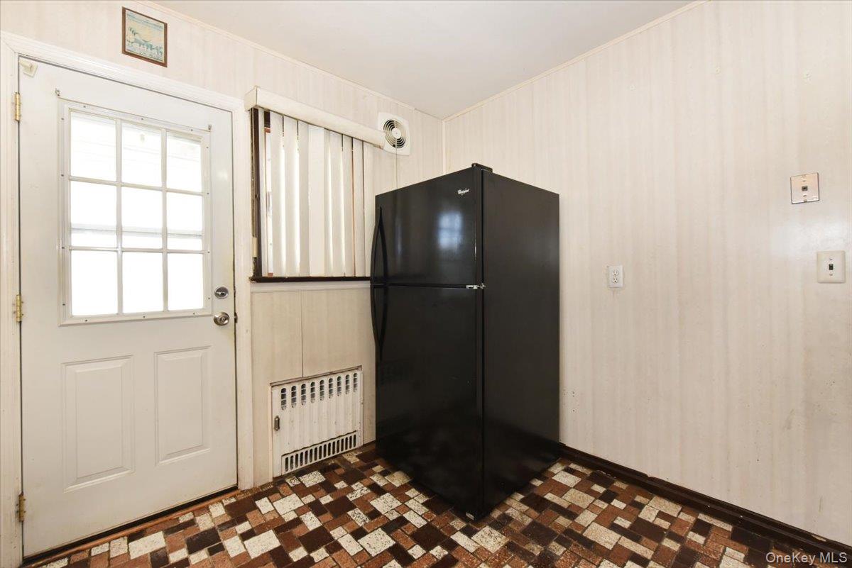 #7 photo, 1022 Jackson Avenue, Franklin Square , NY 11010