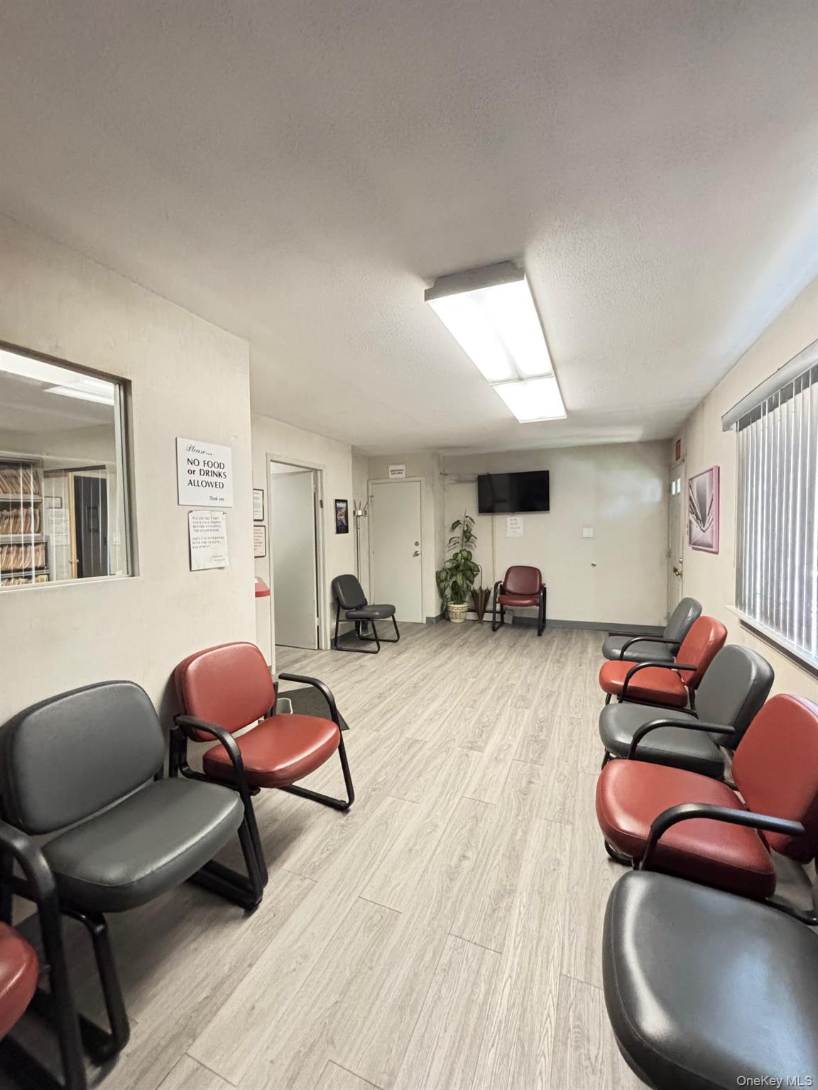 #3 photo, 220 Beach 20th Street, Far Rockaway , NY 11691