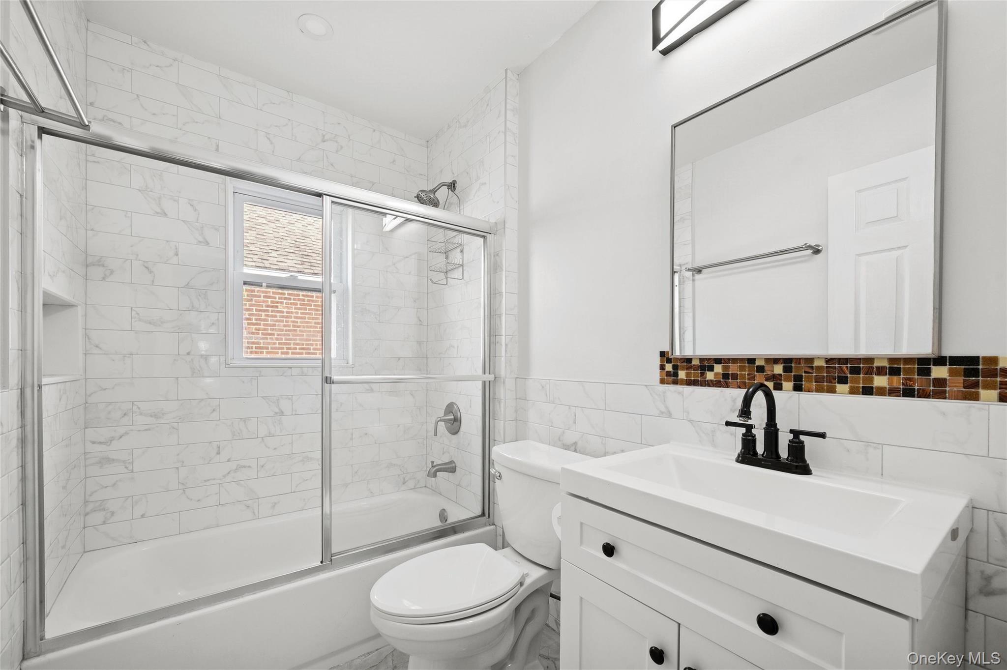 #18 photo, 109 Caroline Avenue, Franklin Square , NY 11010