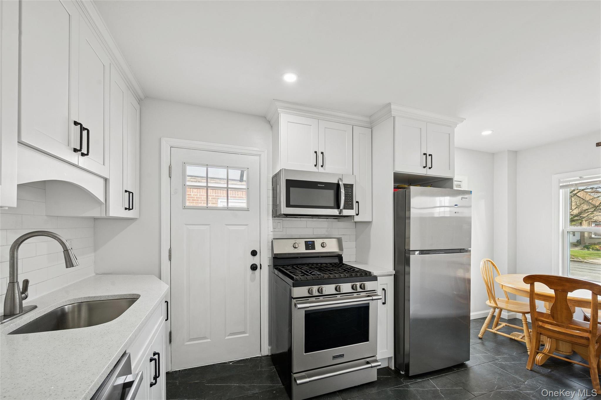 #8 photo, 109 Caroline Avenue, Franklin Square , NY 11010