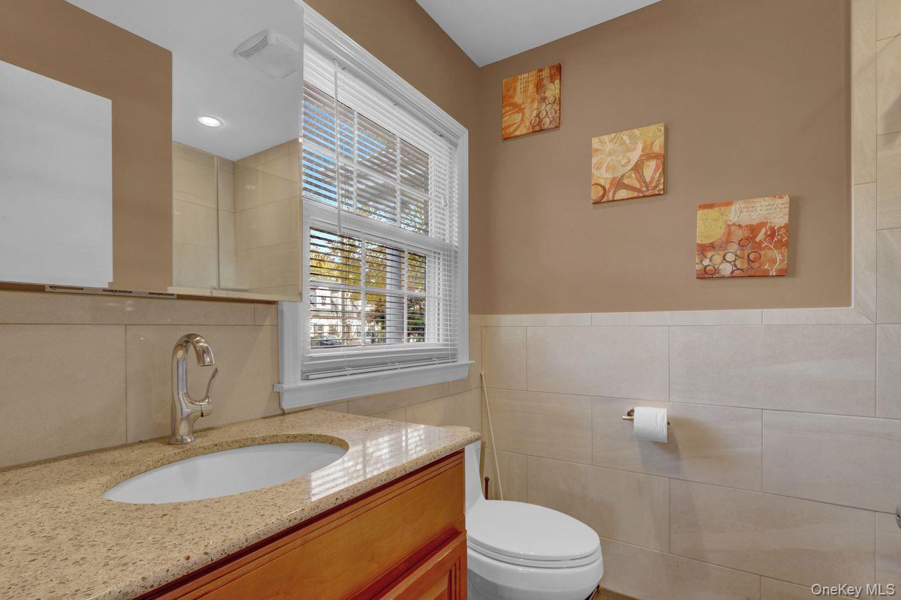 #15 photo, 25 Sterling Place, Malverne , NY 11565