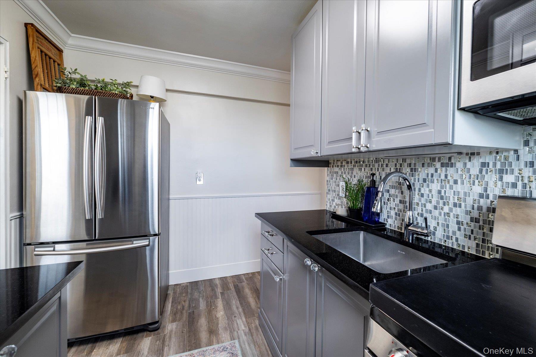 #14 photo, 194 Smith Street, ナッソー郡 Freeport , NY 11520