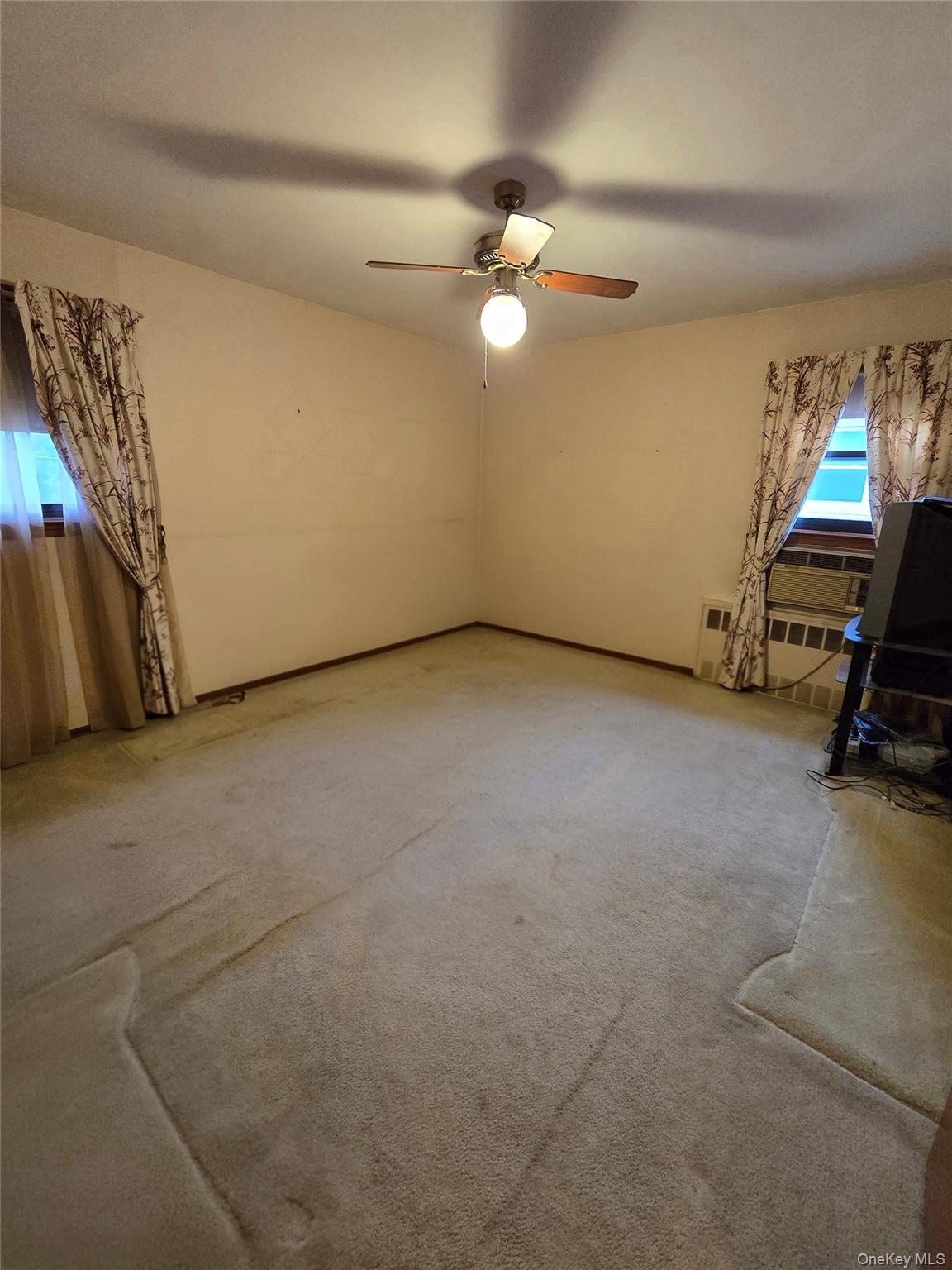 #11 photo, 15520 Killarney Street, Howard Beach , NY 11414