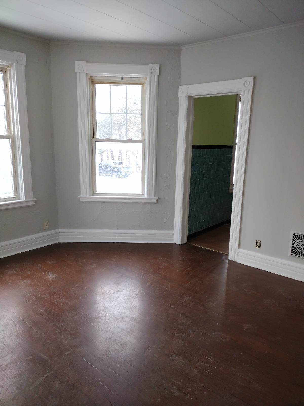 #2 photo, 1124 Lenox Ave, #3, Utica NY , NY 13502