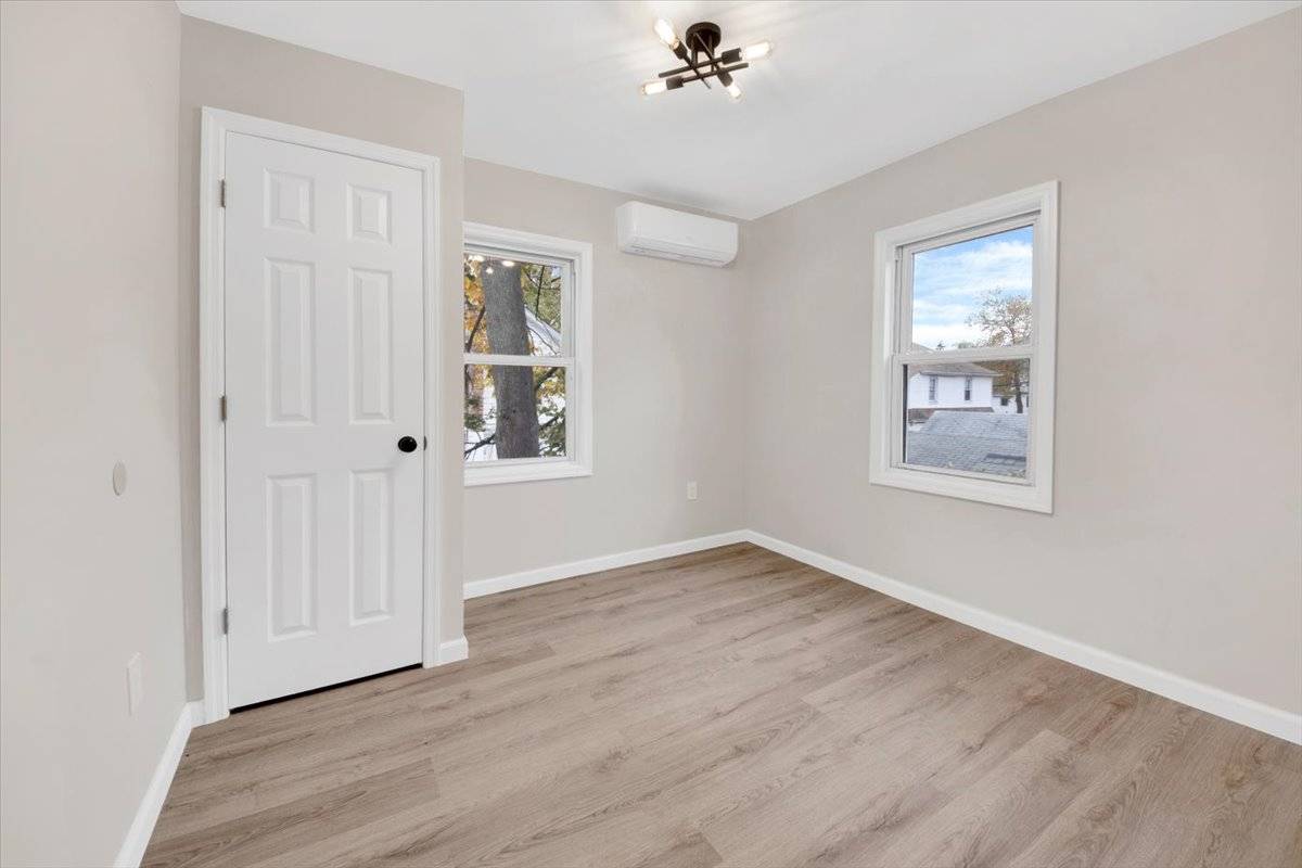 #20 photo, 4411 Edson Ave, Bronx , NY 10466