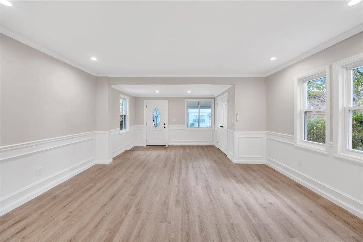 #7 photo, 4411 Edson Ave, Bronx , NY 10466