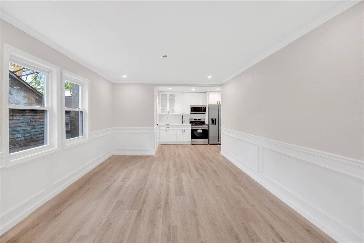 #8 photo, 4411 Edson Ave, Bronx , NY 10466