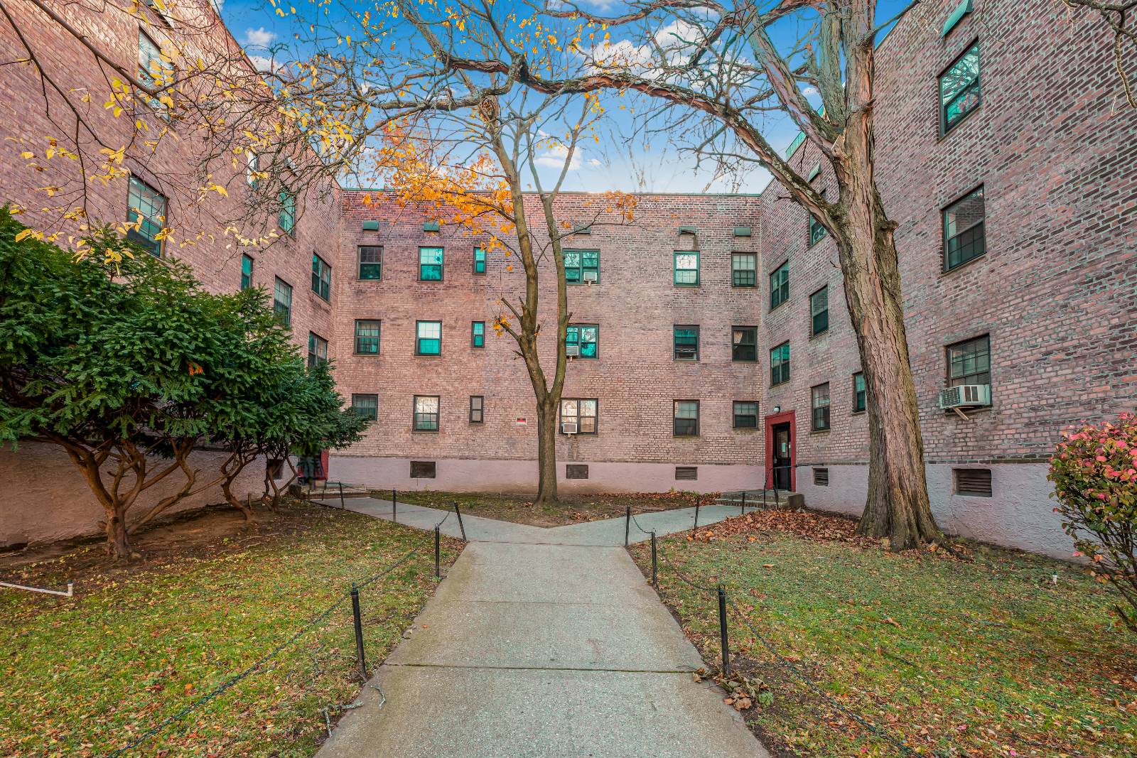 #21 photo, 144-20  78th Rd, #3J, Flushing , NY 11367