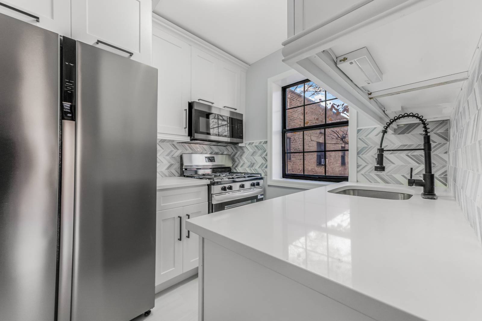 #6 photo, 144-20  78th Rd, #3J, Flushing , NY 11367