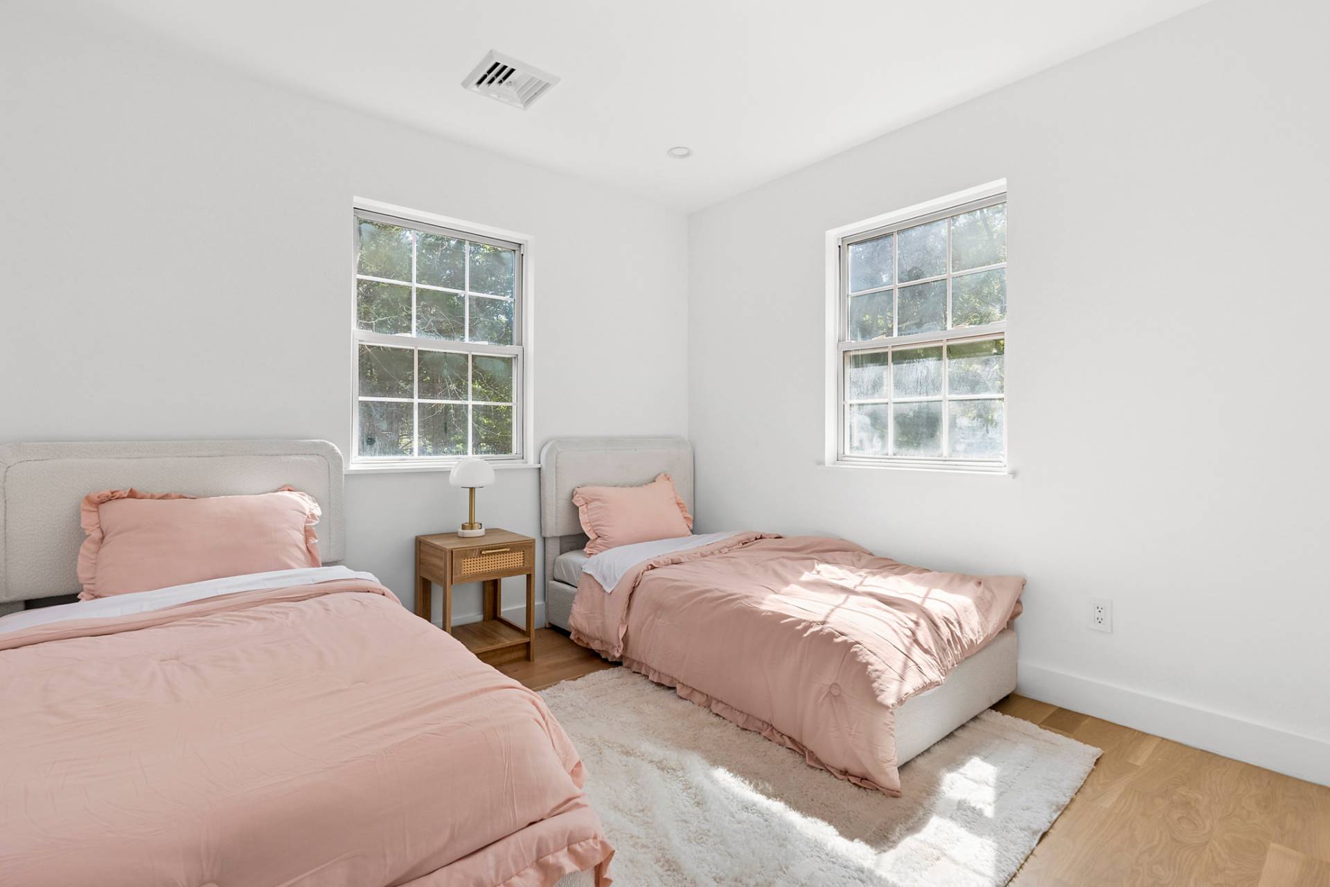 #13 photo, 13 Shore Road, Hampton Bays , NY 11946