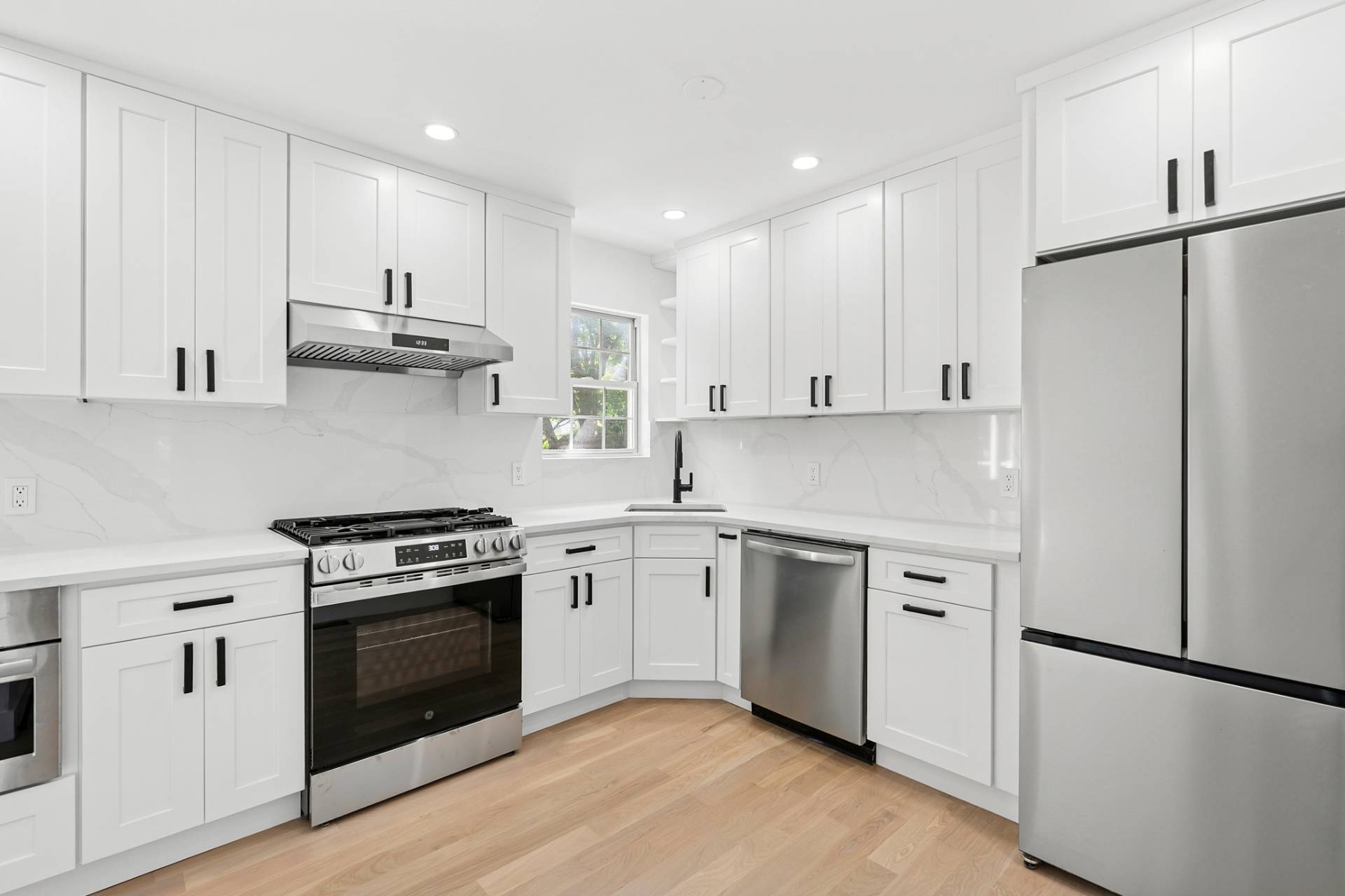 #3 photo, 13 Shore Road, Hampton Bays , NY 11946