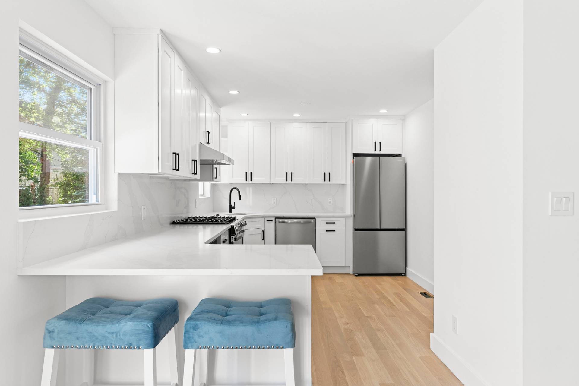 #4 photo, 13 Shore Road, Hampton Bays , NY 11946