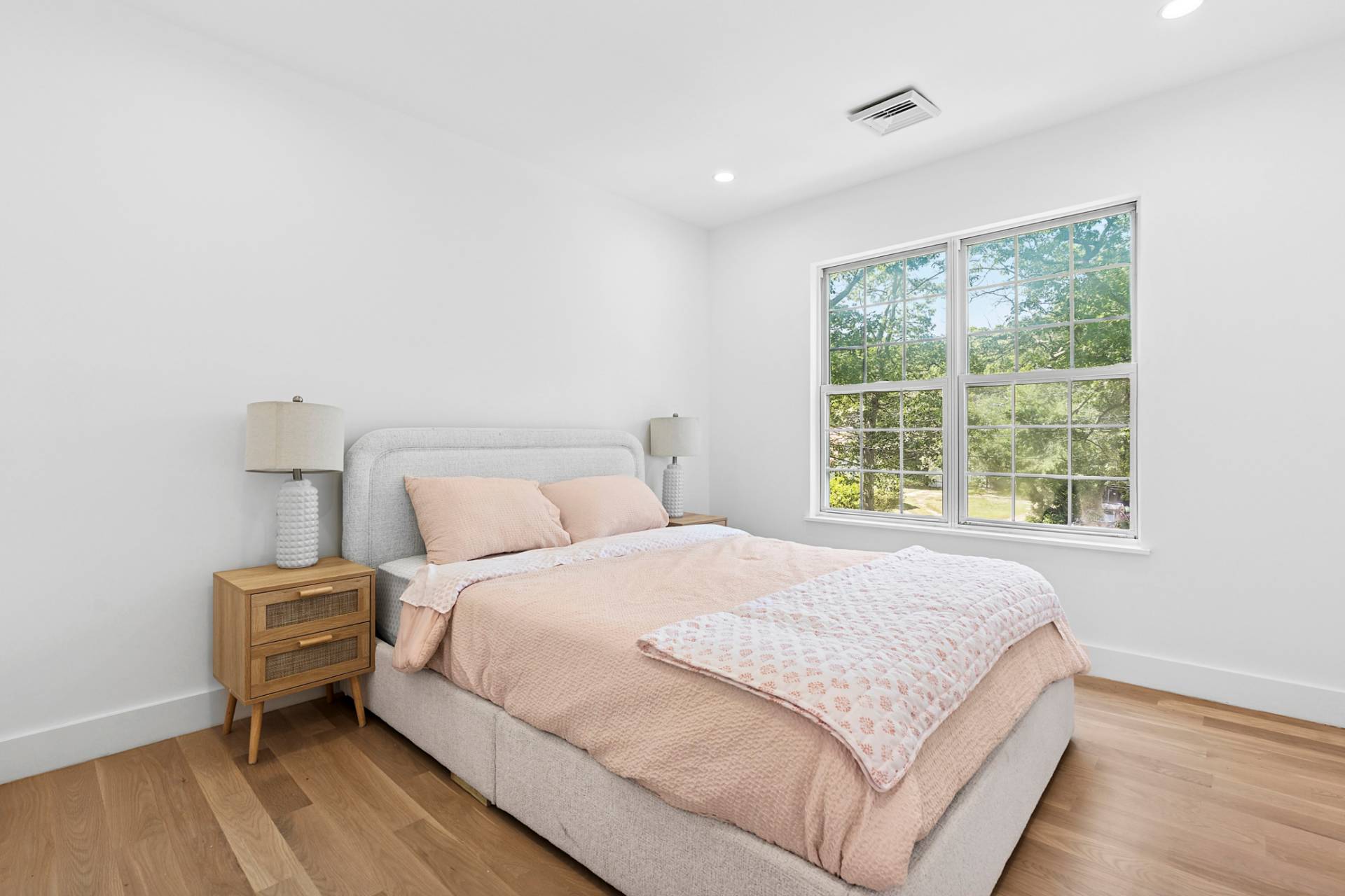 #9 photo, 13 Shore Road, Hampton Bays , NY 11946