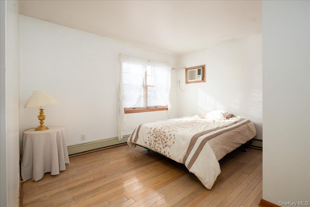 #15 photo, 6 Nelson Street, Elmont , NY 11003