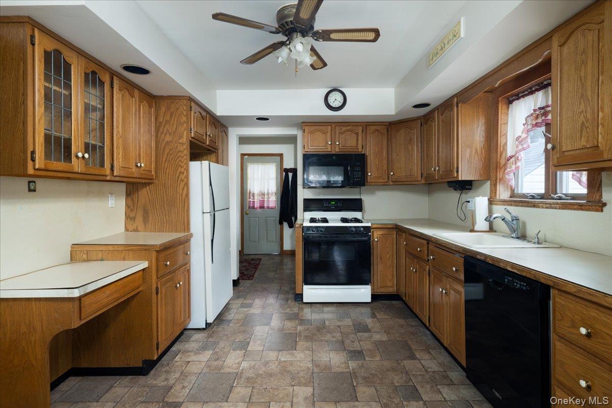 #8 photo, 6 Nelson Street, Elmont , NY 11003