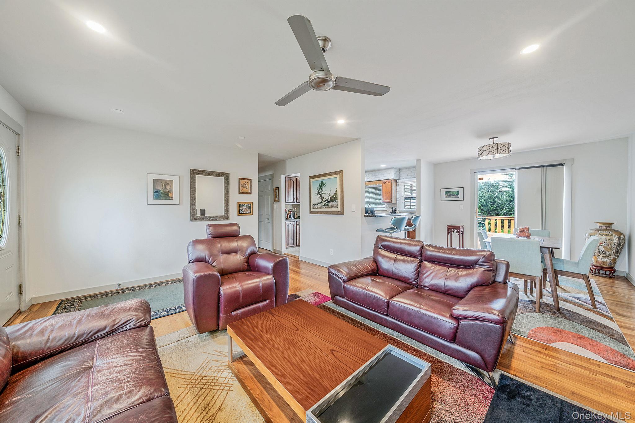 #12 photo, 266 Tree Road, Centereach , NY 11720