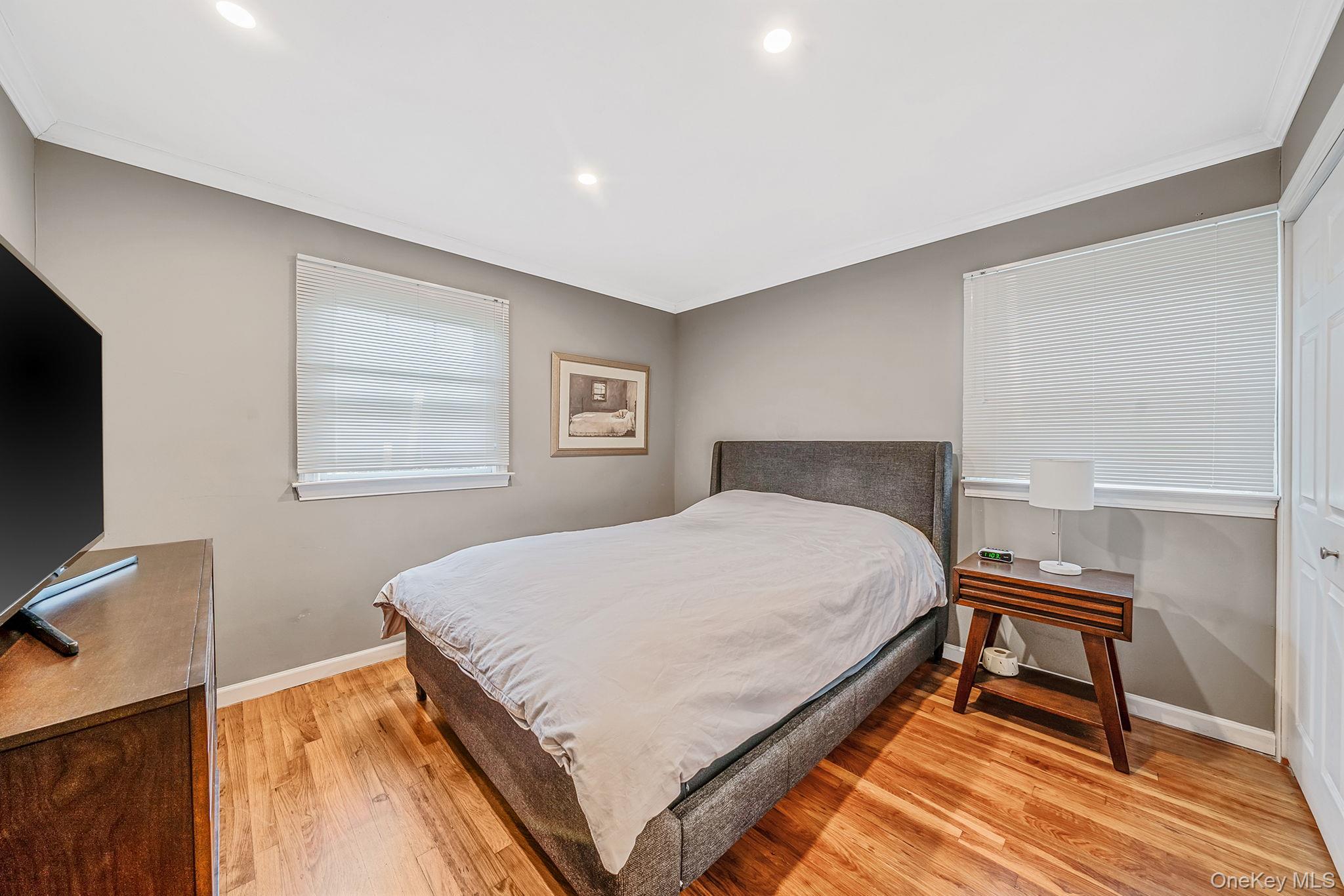 #20 photo, 266 Tree Road, Centereach , NY 11720