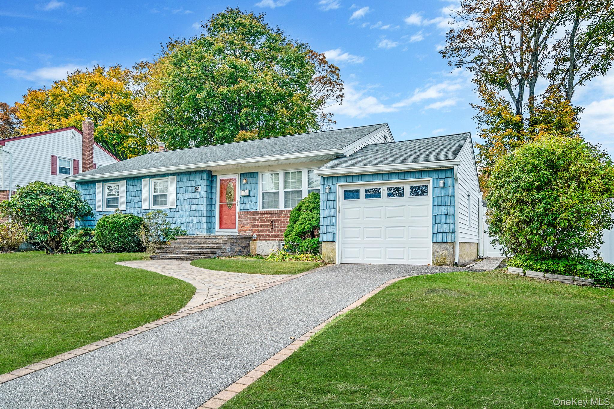 #3 photo, 266 Tree Road, Centereach , NY 11720