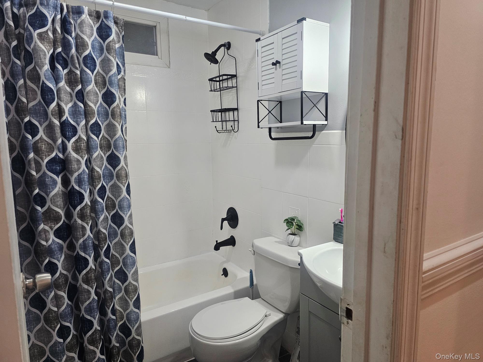 #11 photo, 11 Edgewood Avenue, サフォーク郡 Farmingville , NY 11738