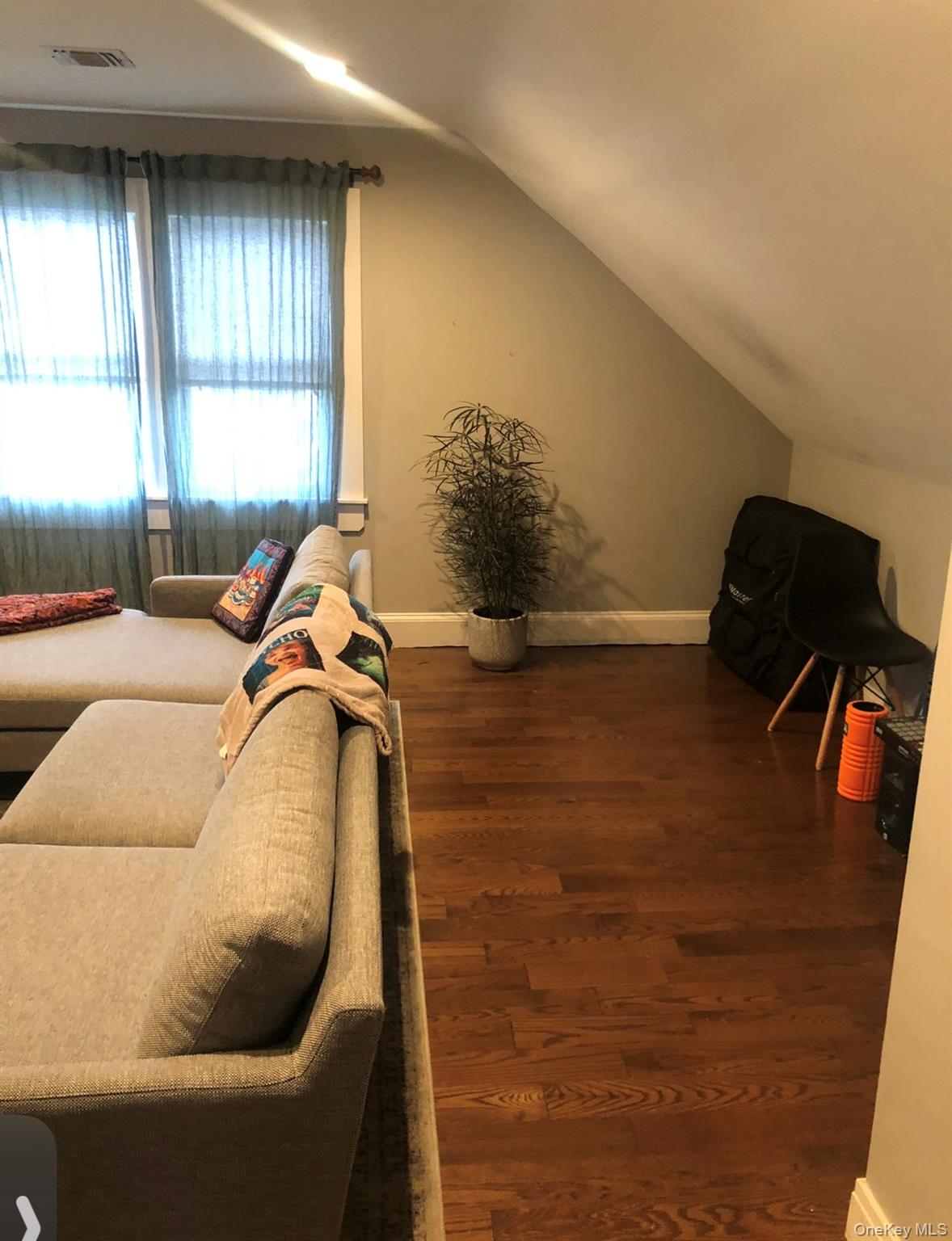 #4 photo, 41 lafayette Avenue, Westbury , NY 11590