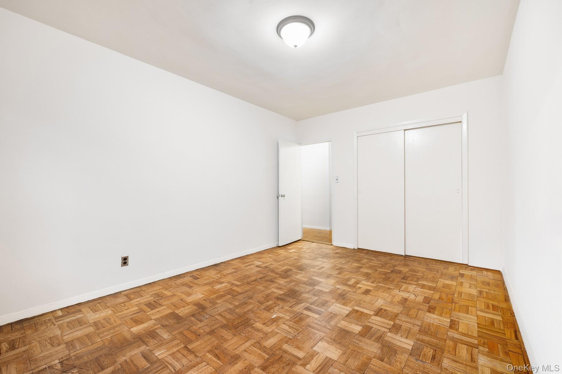 #19 photo, 3130 Grand Concourse, Bronx , NY 10458