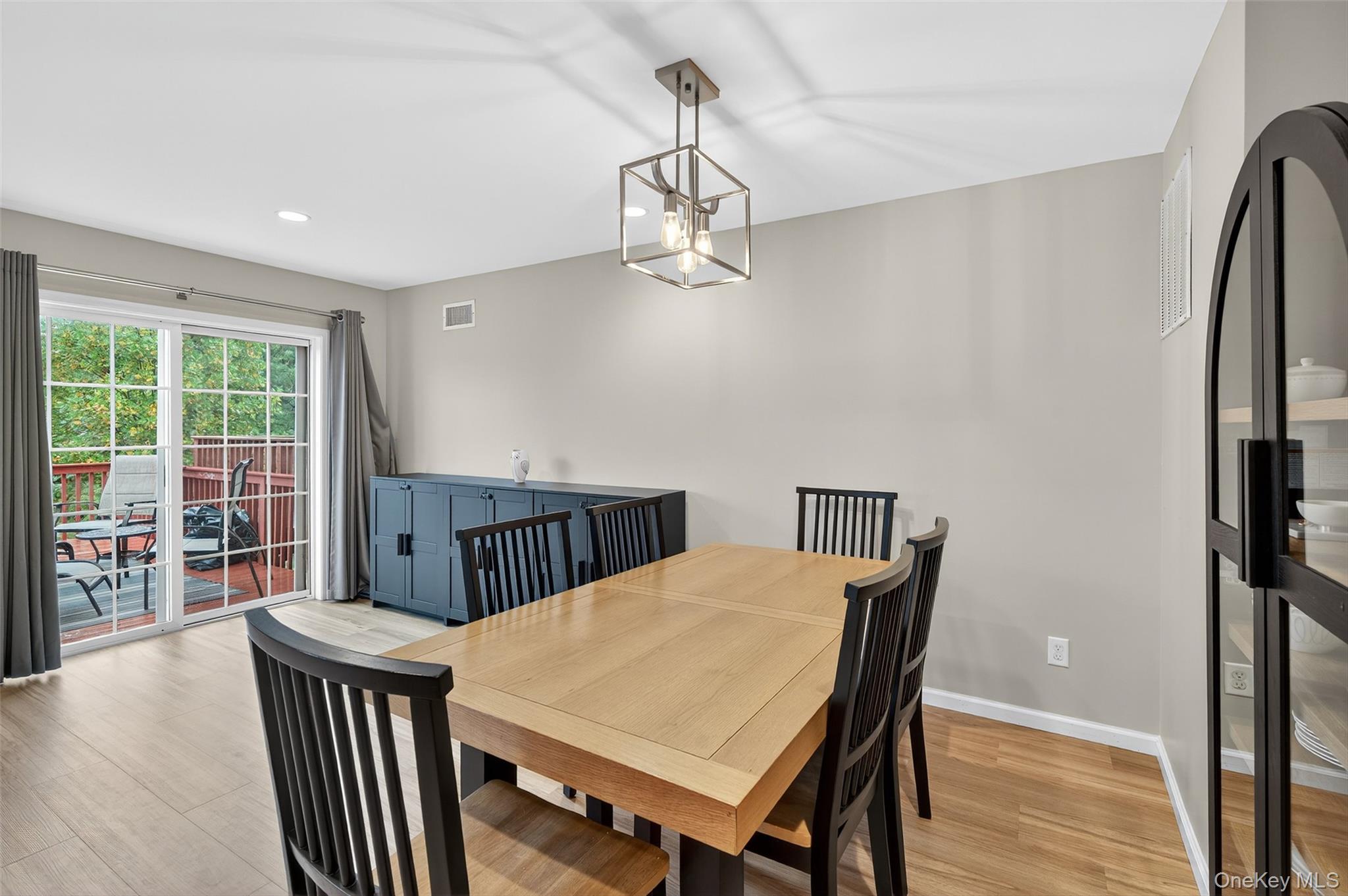 #10 photo, 80 Pewter Circle, Chester , NY 10918