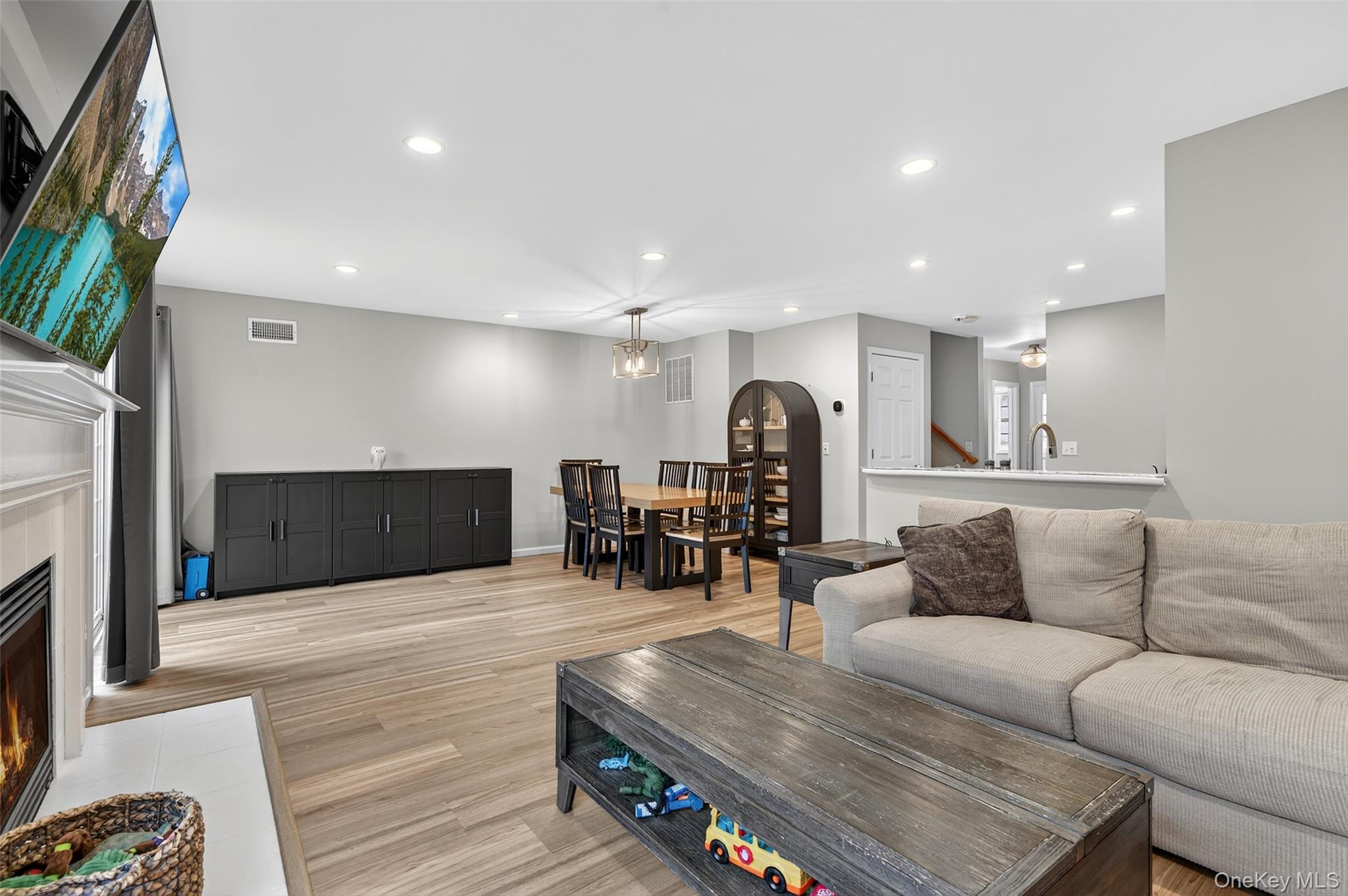 #17 photo, 80 Pewter Circle, Chester , NY 10918